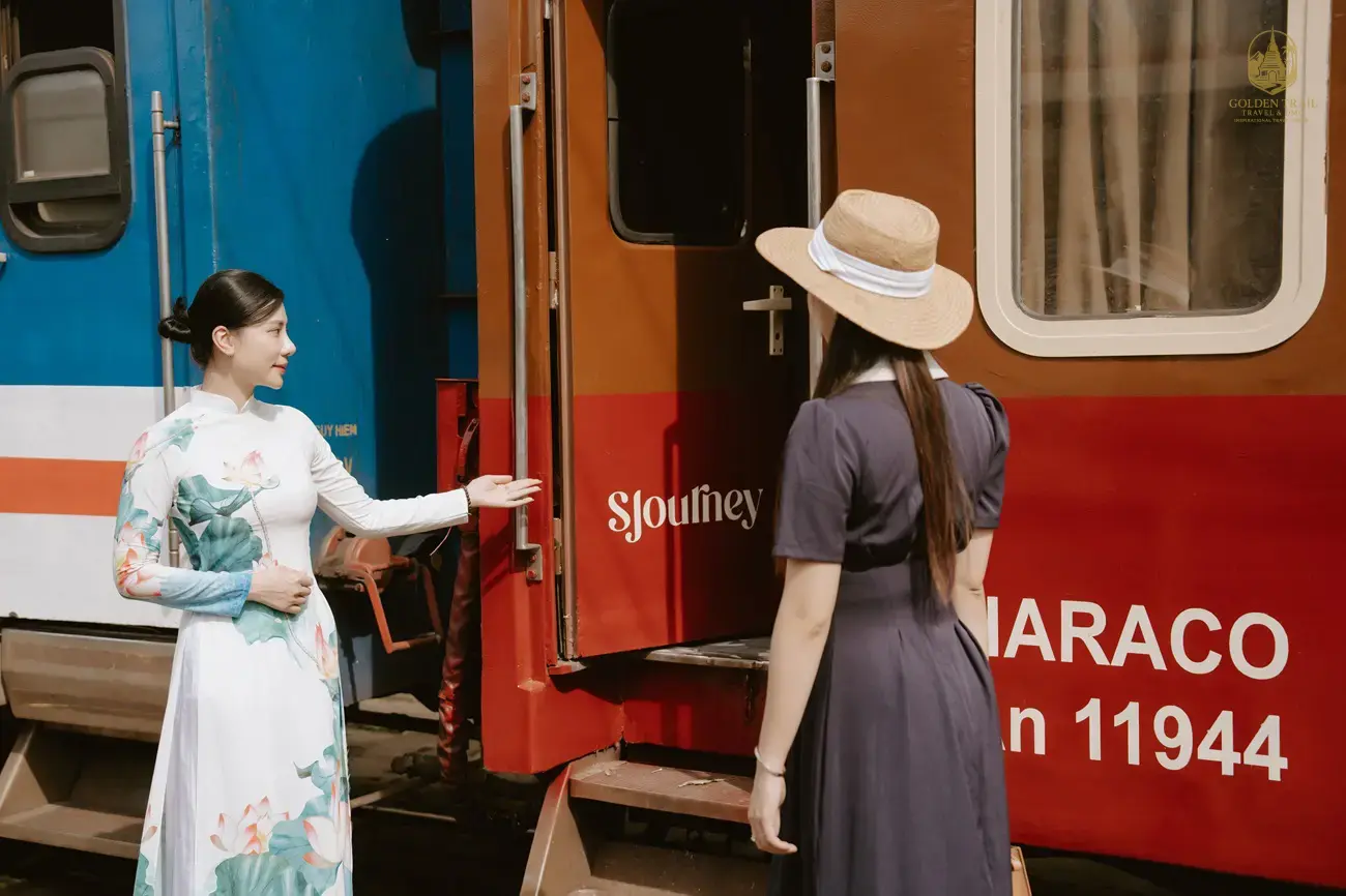 SJourney Luxury Train Trip from Hanoi to Ho Chi Minh City 8 Days